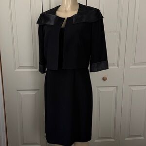 TAHARI DRESS Elegant Black Women's Dress with Jacket. Worn once